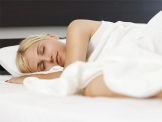 بحث: النوم بدون ملابس داخلية أكثر صحة للنساء